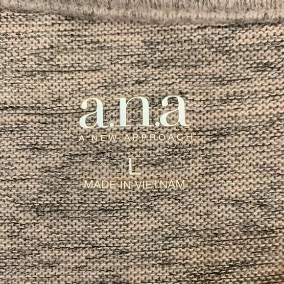 NWT A.N.A rose quartz bell sleeve NWT Sweater - Picture 8 of 11